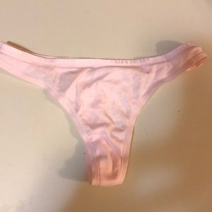 New without tag VS thong size small